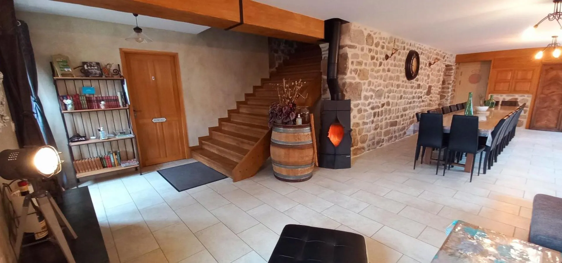Les Gites Du Couvent Nozieres